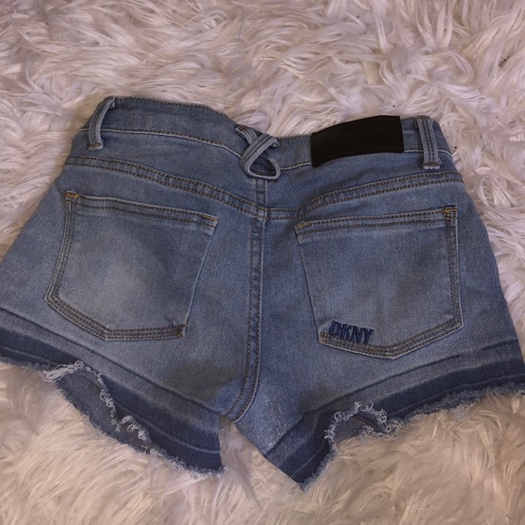 light blue jean shorts - Picture 2 of 3